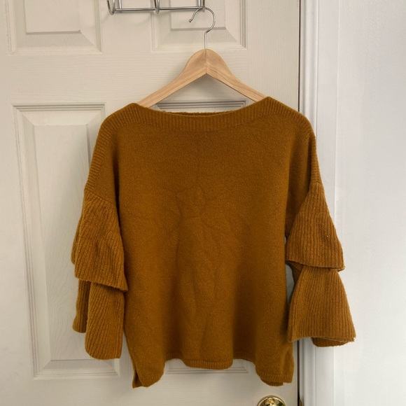 Madewell Sweater Top - Picture 2 of 4